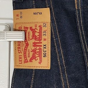 Levis 501xx 33x32 NWOT